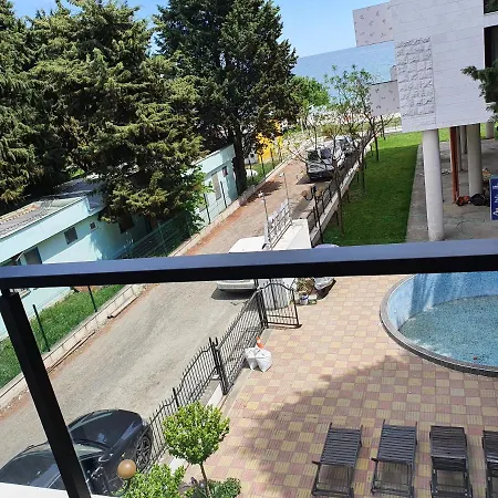 за гости ,,1в-15