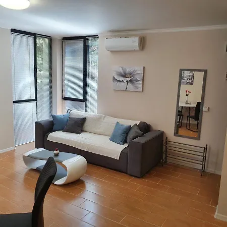 за гости ,,1в-15